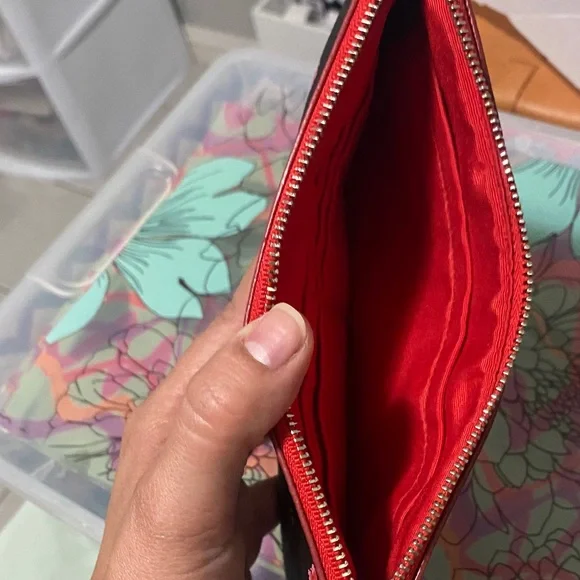 Coach Floral Brown & Black Wristlet Clutch - Picture 3 of 5